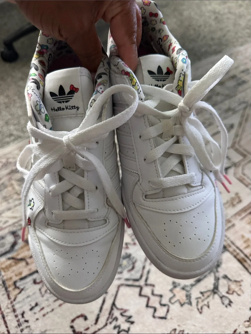 Hello Kitty Adidas Girls' White Floral Accent Sneakers size 6.5 Y